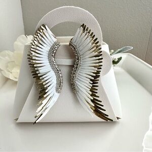 Mignonne Gavigan Madeline Earrings in White/Gold